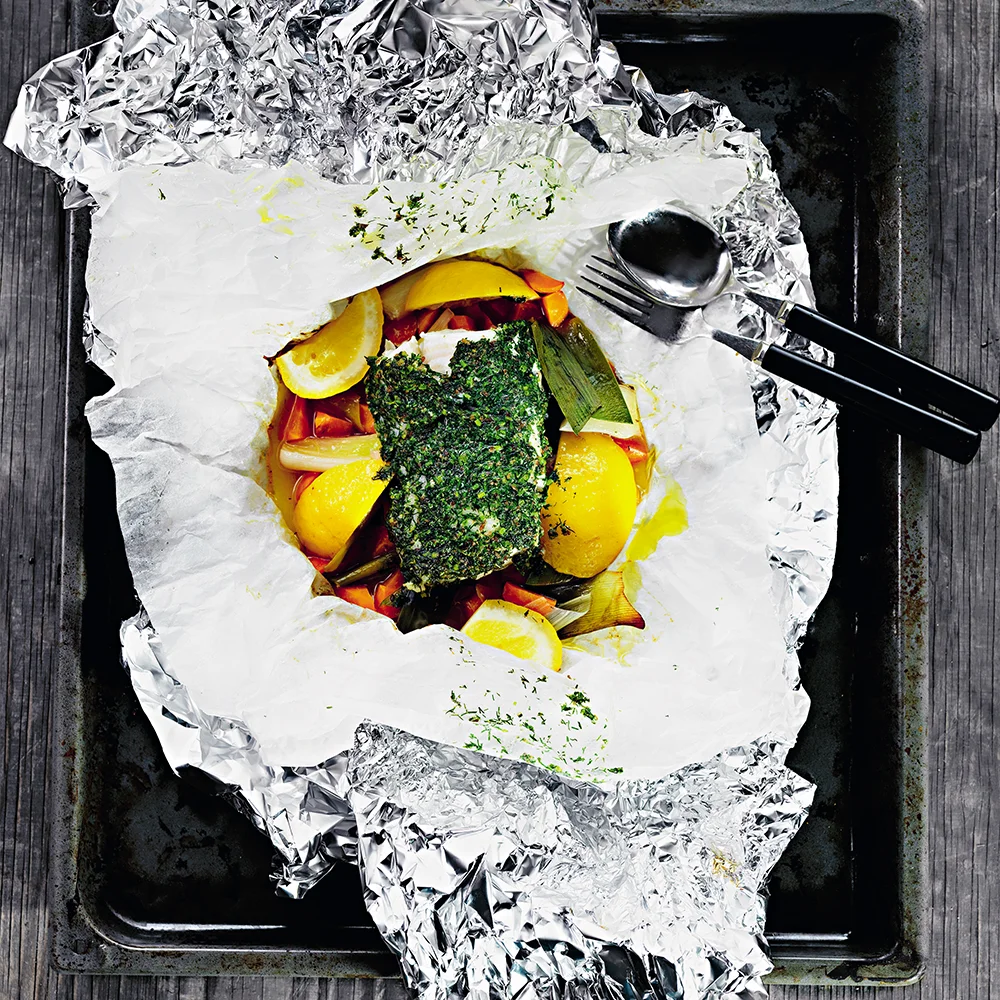 Torsk i foliepaket med primörer och dillsmör